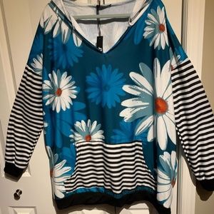 VIBRANT HOODIE WITH FLOWERS & STRIPES 3X